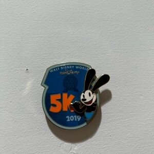 Walt Disney World 5K 2019 Limited Edition Disney Pin